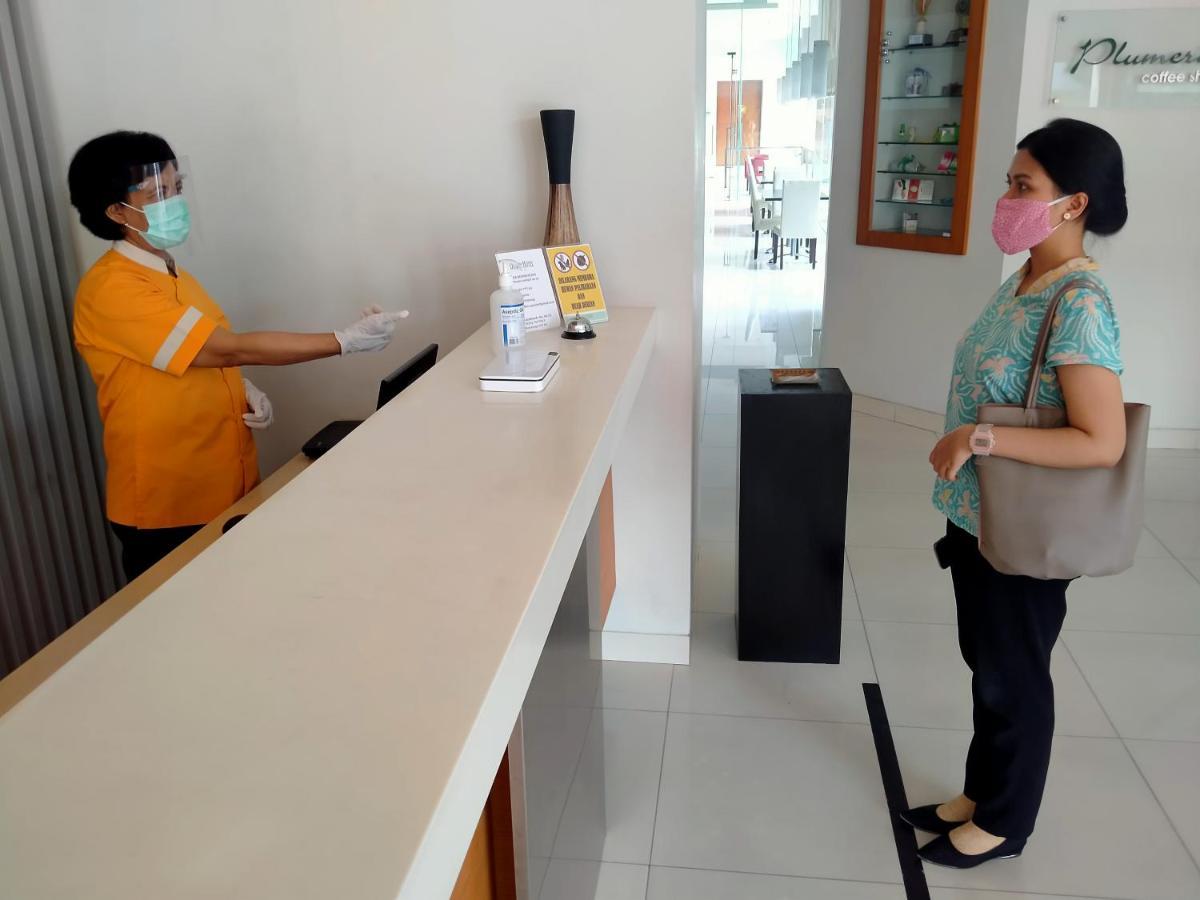 Hotel Quirin Semarang Eksteriør bilde