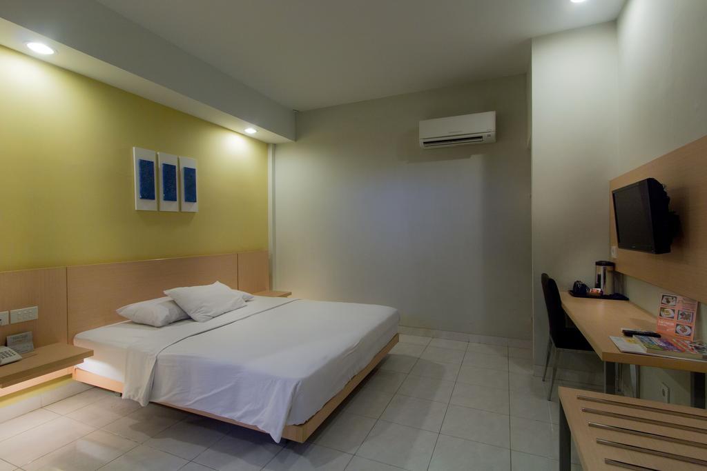 Hotel Quirin Semarang Rom bilde
