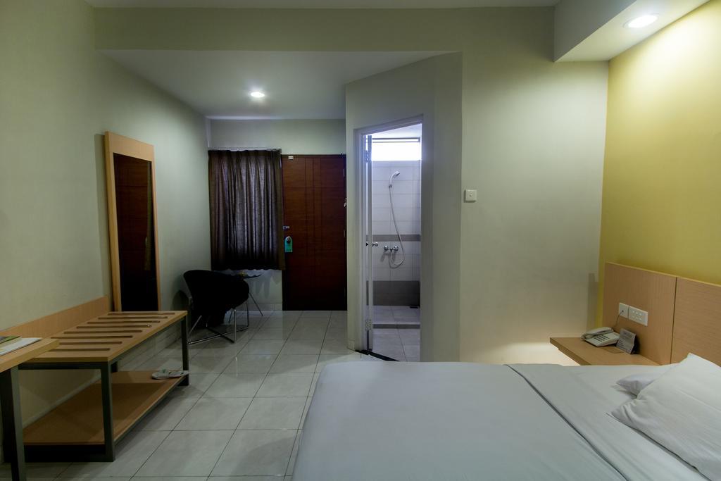 Hotel Quirin Semarang Rom bilde